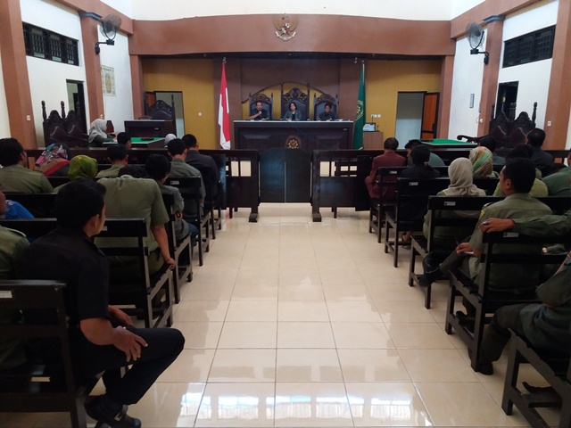 Rapat bulan April